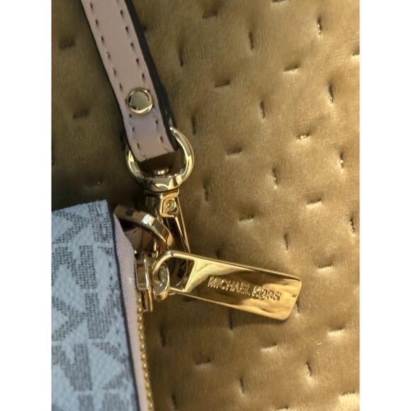 NWT Michael Kors Jet Set Travel Continental Long Wallet Wristlet Powder blush - Picture 2 of 9